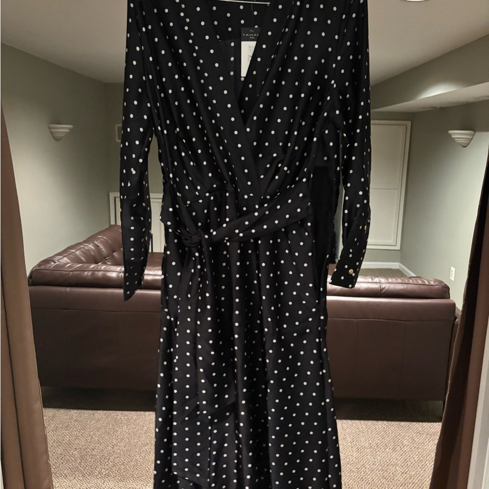Tahari Black and White Wrap Dress V-Neck Long Sleeve